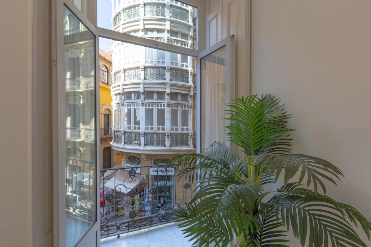 Luminoso Apartamento De Dos Habitaciones Con Vistas A Las Catedral Málaga Esterno foto