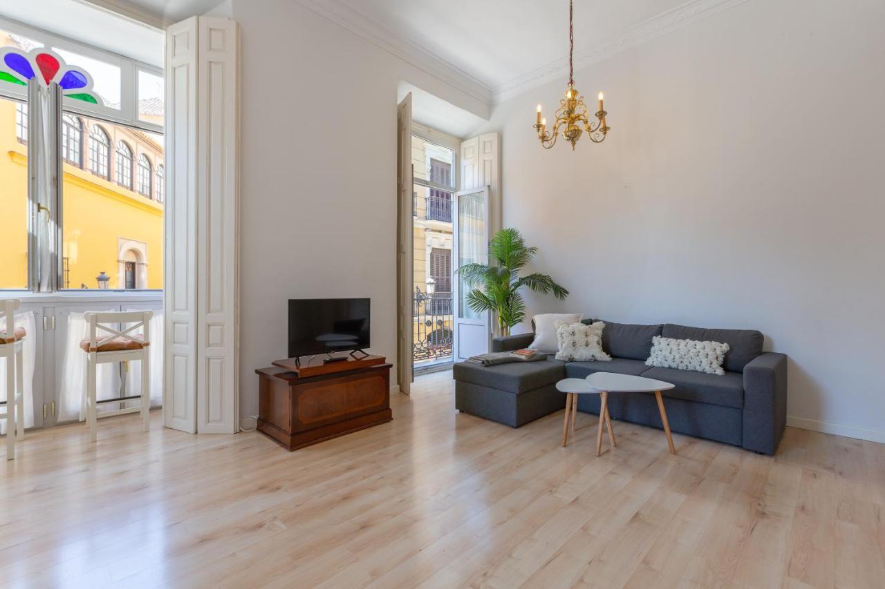 Luminoso Apartamento De Dos Habitaciones Con Vistas A Las Catedral Málaga Esterno foto