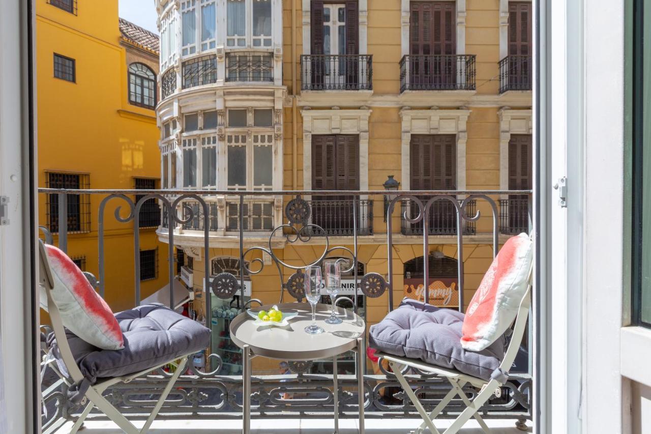 Luminoso Apartamento De Dos Habitaciones Con Vistas A Las Catedral Málaga Esterno foto