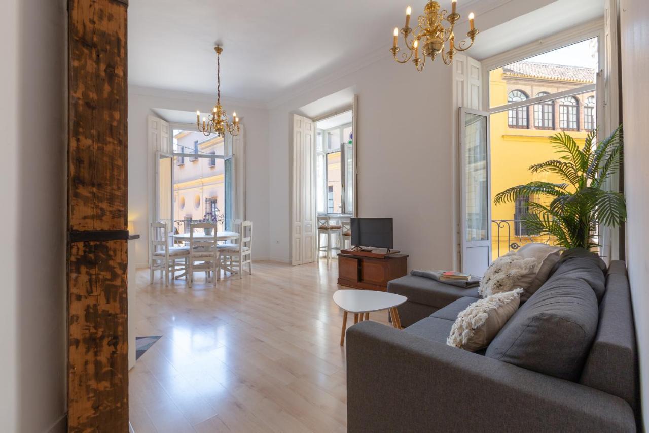 Luminoso Apartamento De Dos Habitaciones Con Vistas A Las Catedral Málaga Esterno foto