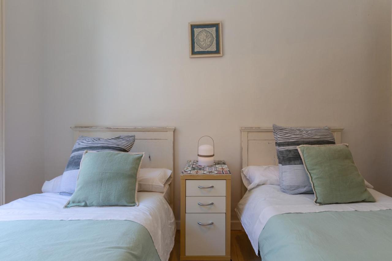 Luminoso Apartamento De Dos Habitaciones Con Vistas A Las Catedral Málaga Esterno foto